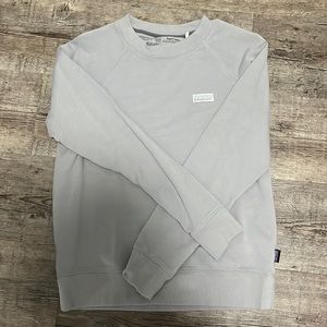 patagonia grey crewneck